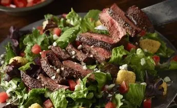 Longhorn Pepper Sirloin Salad 2 Longhorn Pepper Sirloin Salad